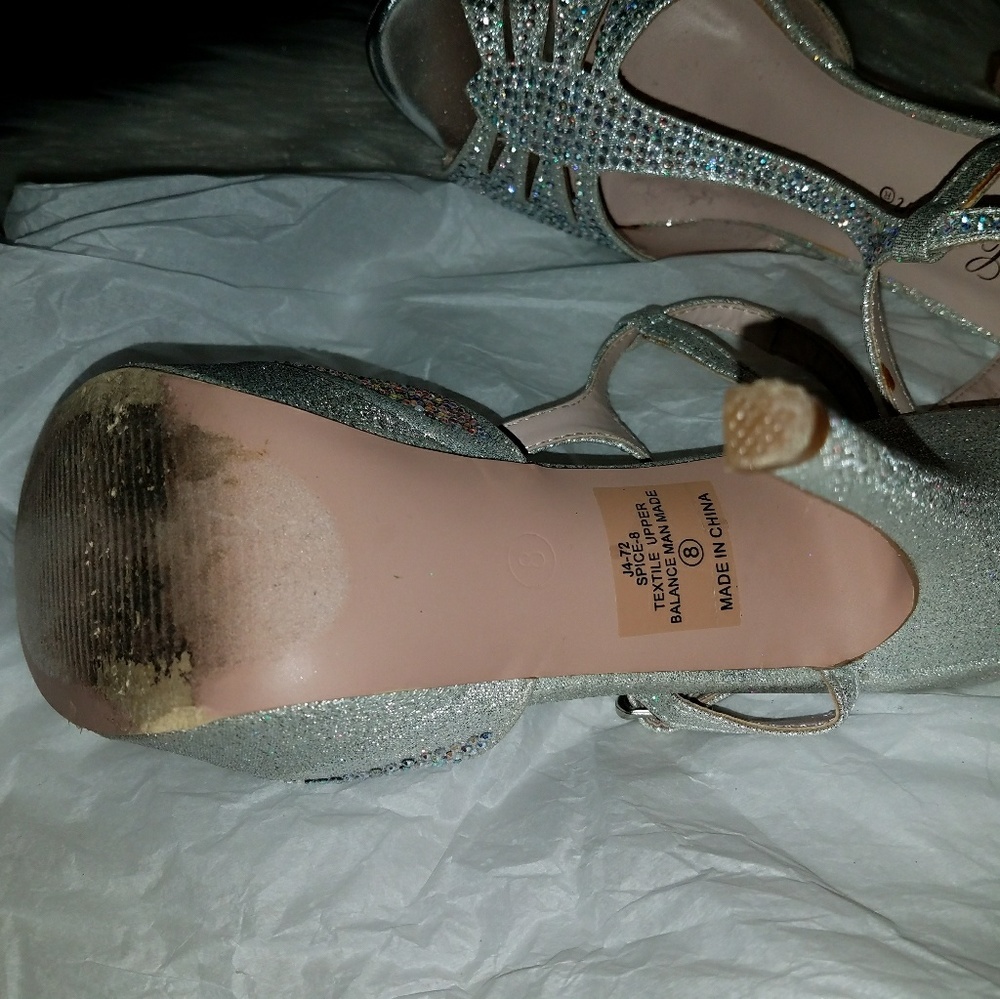 Shoes - Picture 3 of 5